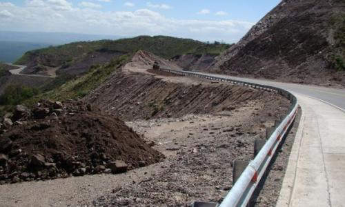 Reparación del Camino del Balcón de las Nubes