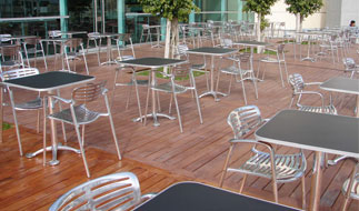 Espacio gastronómico en Aeropuerto de Ezeiza