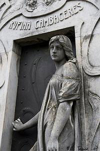 El Cementerio de la Recoleta: historia, magia y misticismo.