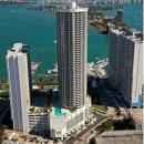 Torre de condominios financiada en Miami